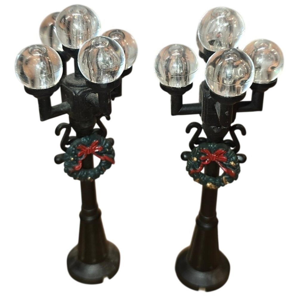 Vintage Christmas‎ Valley Five Globe Streetlamp - Set of 2 -